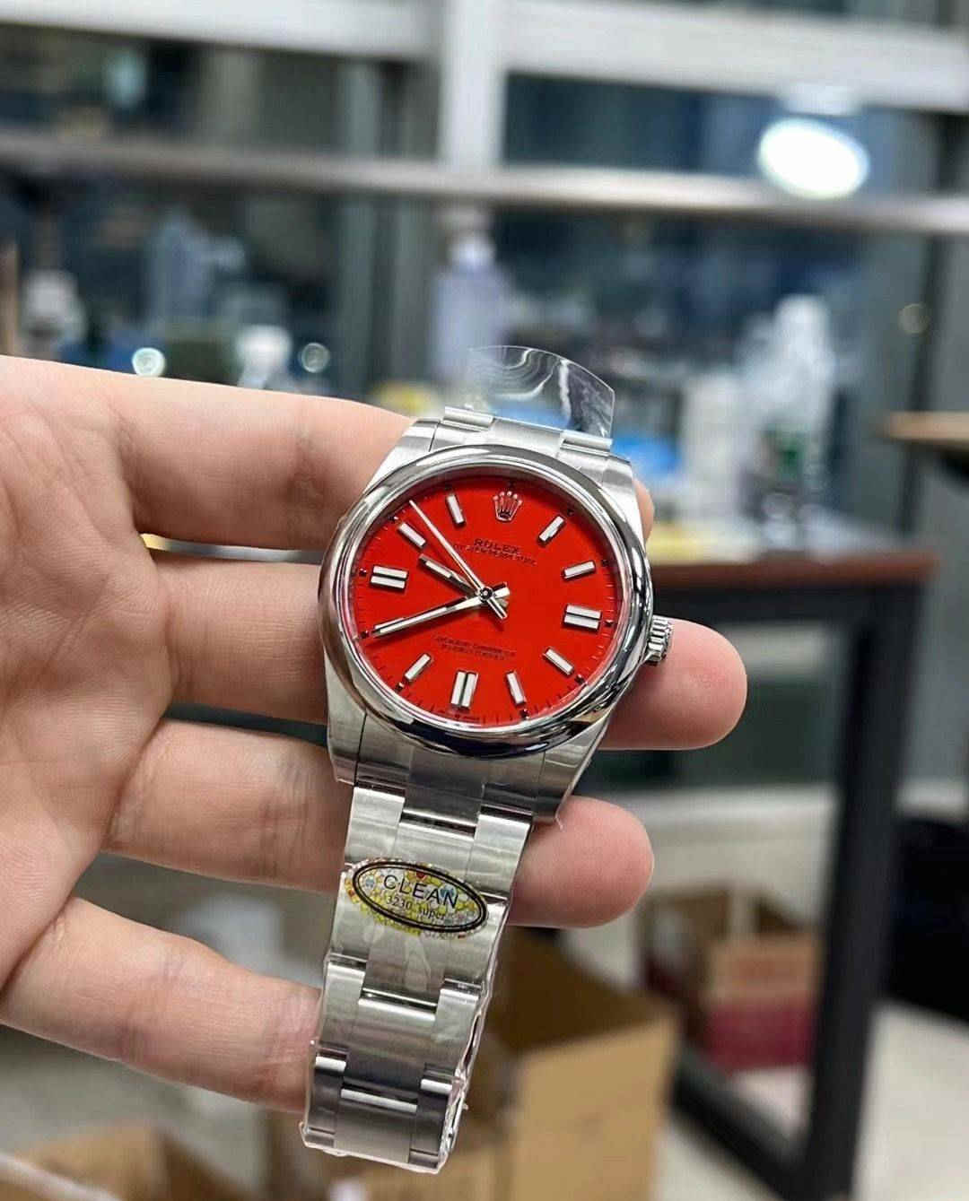 Clean Factory 124300 Red Dial – 41mm OP Replica