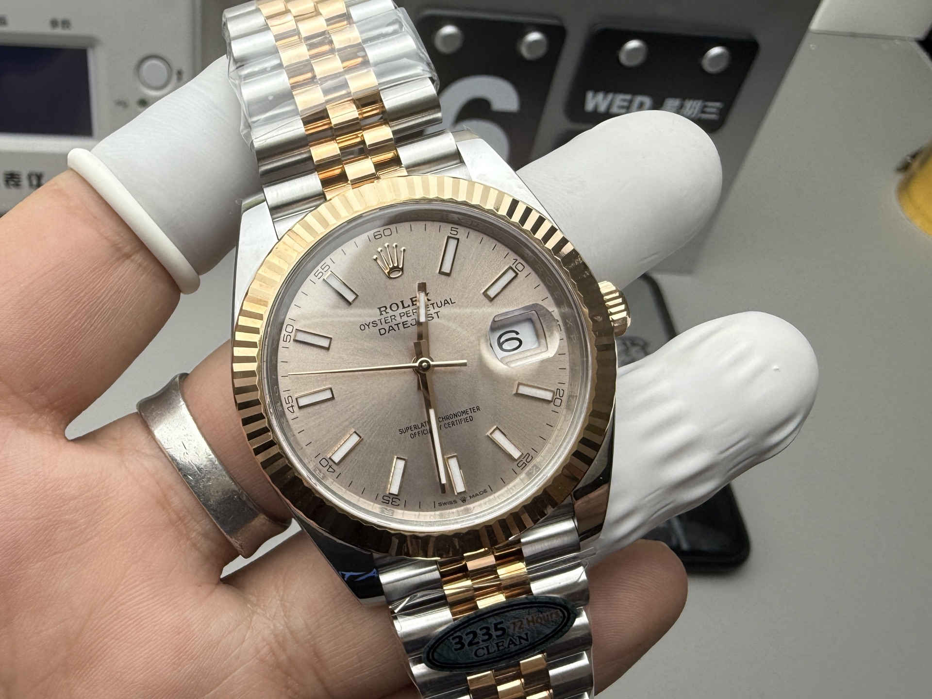 Clean Factory Datejust 126331 – Rose Gold & Steel 41mm Pink Dial Replica Watch - Image 5