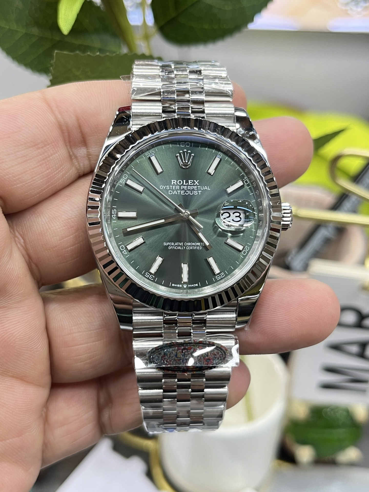 Clean Factory Datejust 41 126334 – Mint Green Dial 41mm