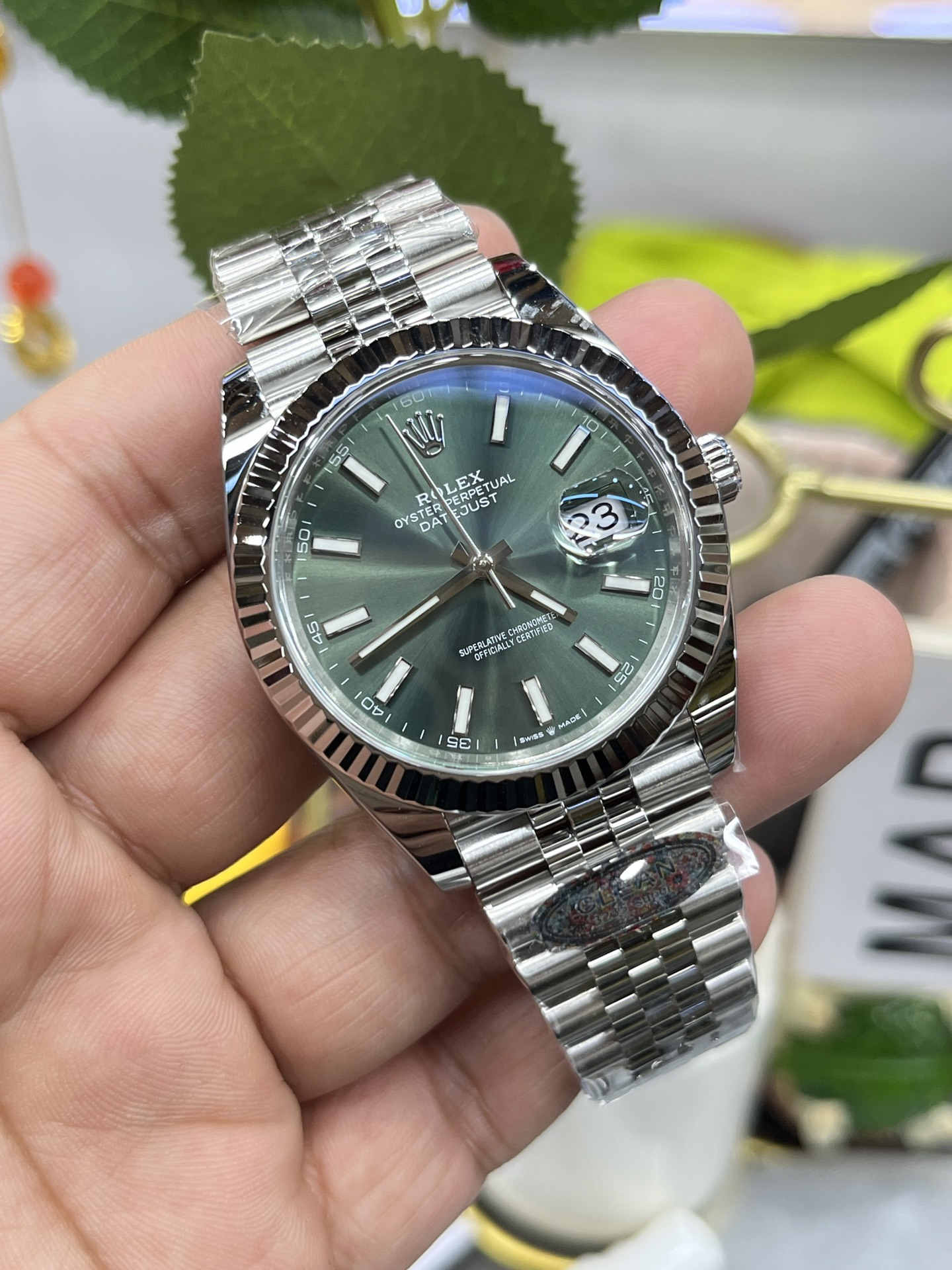 Clean Factory Datejust 41 126334 – Mint Green Dial 41mm - Image 3