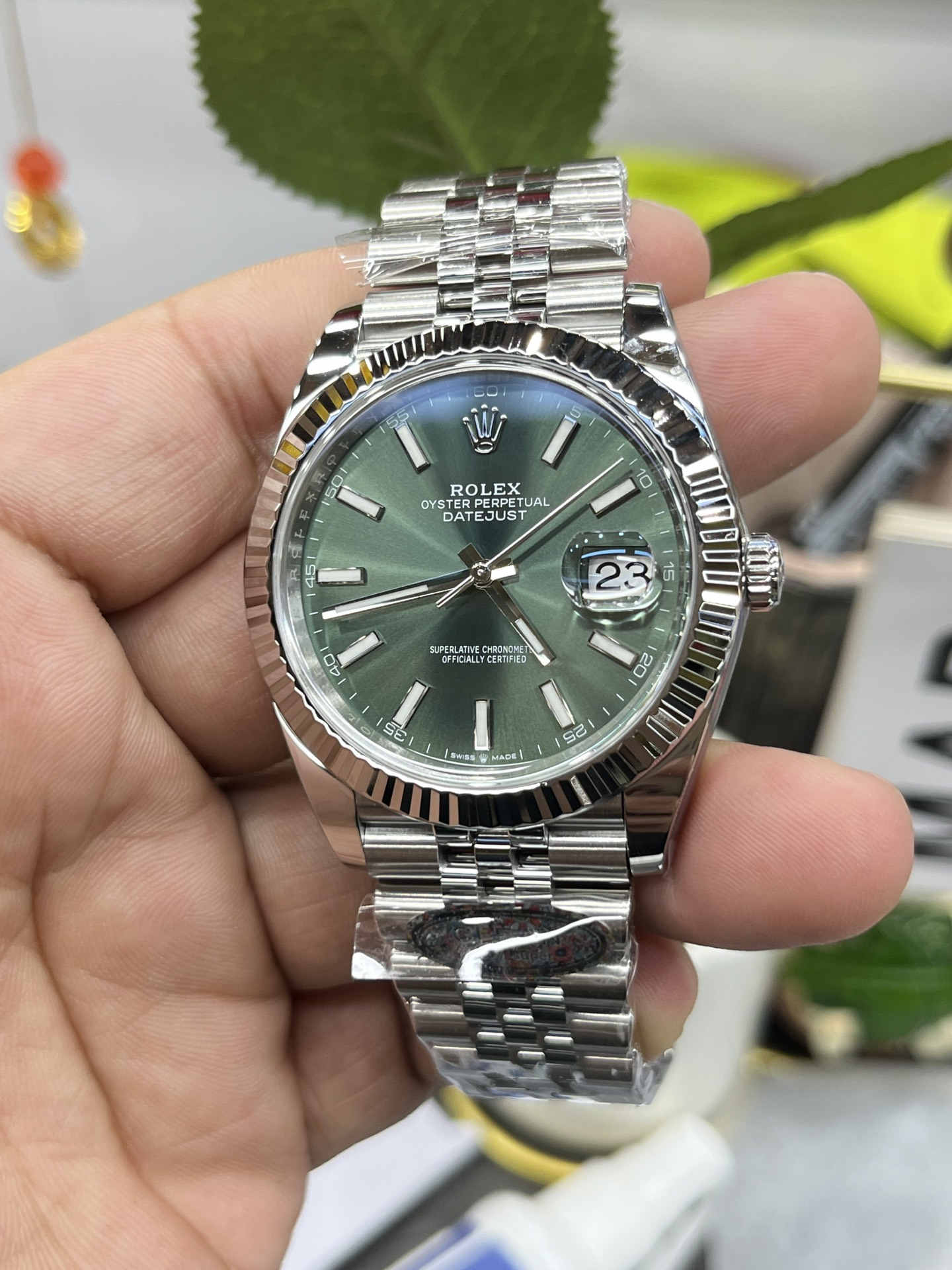 Clean Factory Datejust 41 126334 – Mint Green Dial 41mm - Image 5