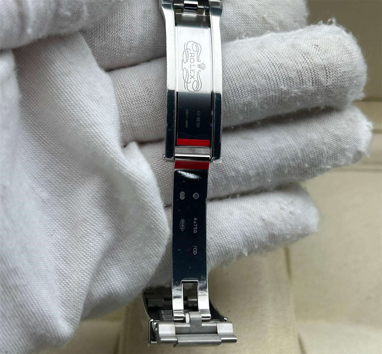 Rolex Daytona 126519LN Replica – Clean Factory White Gold Black Dial - Image 9