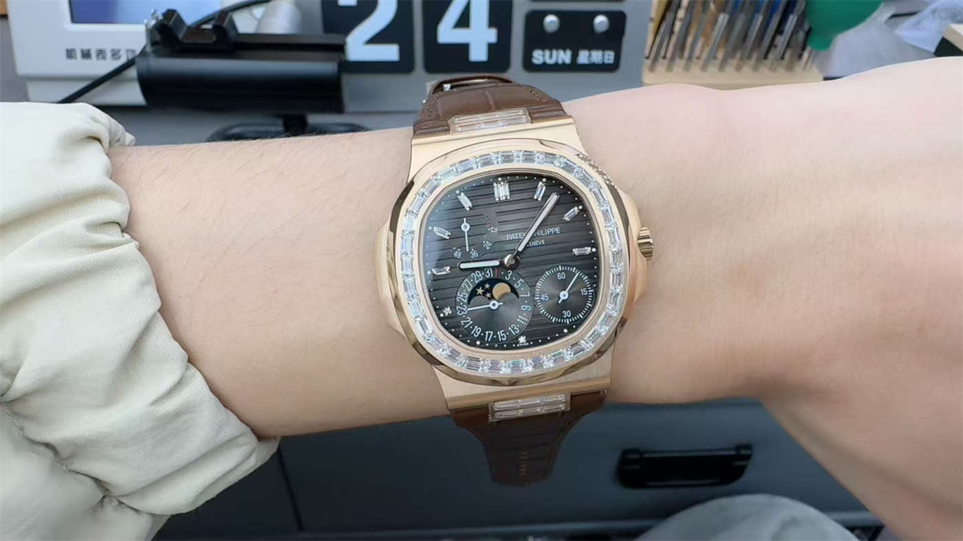 Nautilus 5712GR Diamond Replica – Custom Modified PPF Watch - Image 3