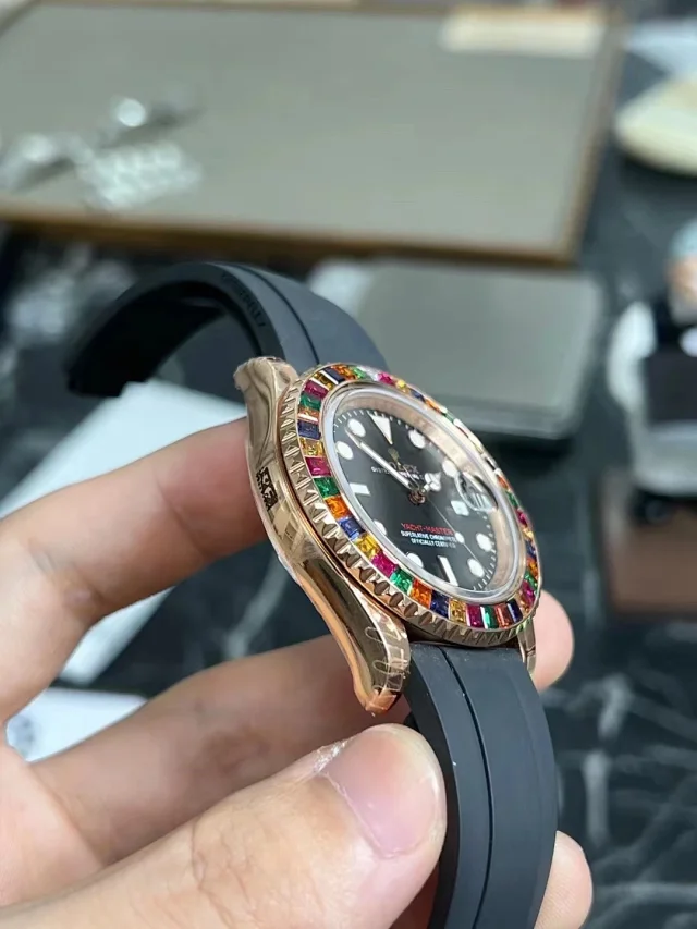 Replica Rolex Yacht Master 40 116695SATS – Rose Gold Candy Bezel VS Factory - Image 8