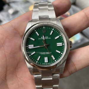 Rolex Oyster Perpetual 41 Green Dial Replica – VS Factory 134300-0004 with Dandong 3230 Movement