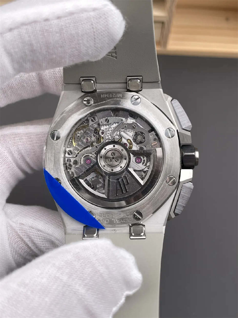 Audemars Piguet Royal Oak Replica – Precision Craftsmanship and Iconic Design - Image 4