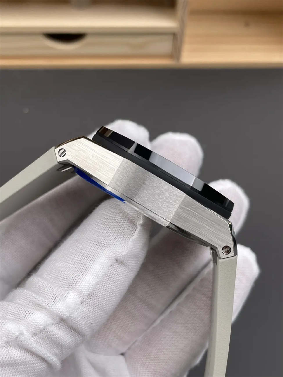 Audemars Piguet Royal Oak Replica – Precision Craftsmanship and Iconic Design - Image 6