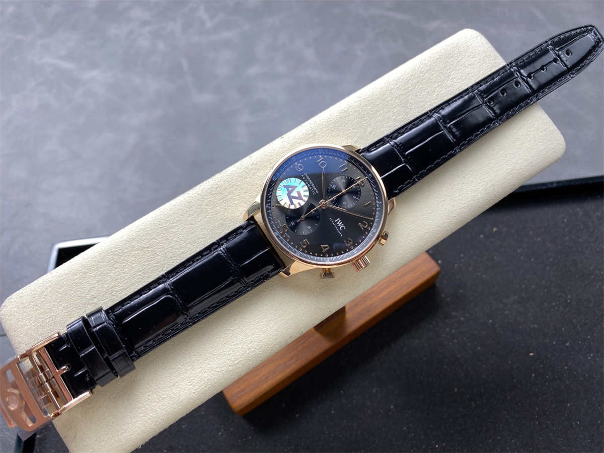 IWC Portugieser Rose Gold Replica – AZ Factory 40.9mm Portuguese Chronograph Luxury Watch - Image 4