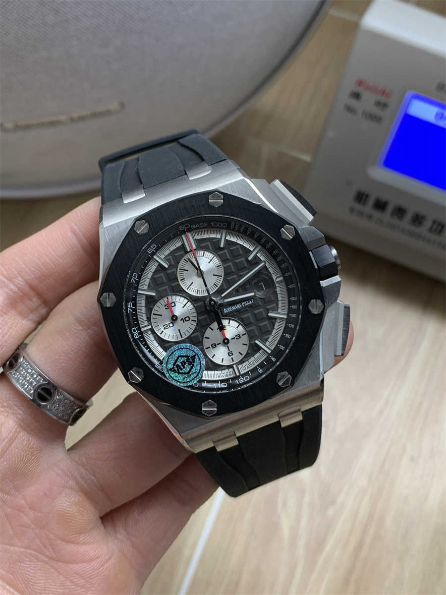 AP 26400IO Replica – APS Factory Royal Oak Offshore Titanium & Ceramic Chronograph - Image 4