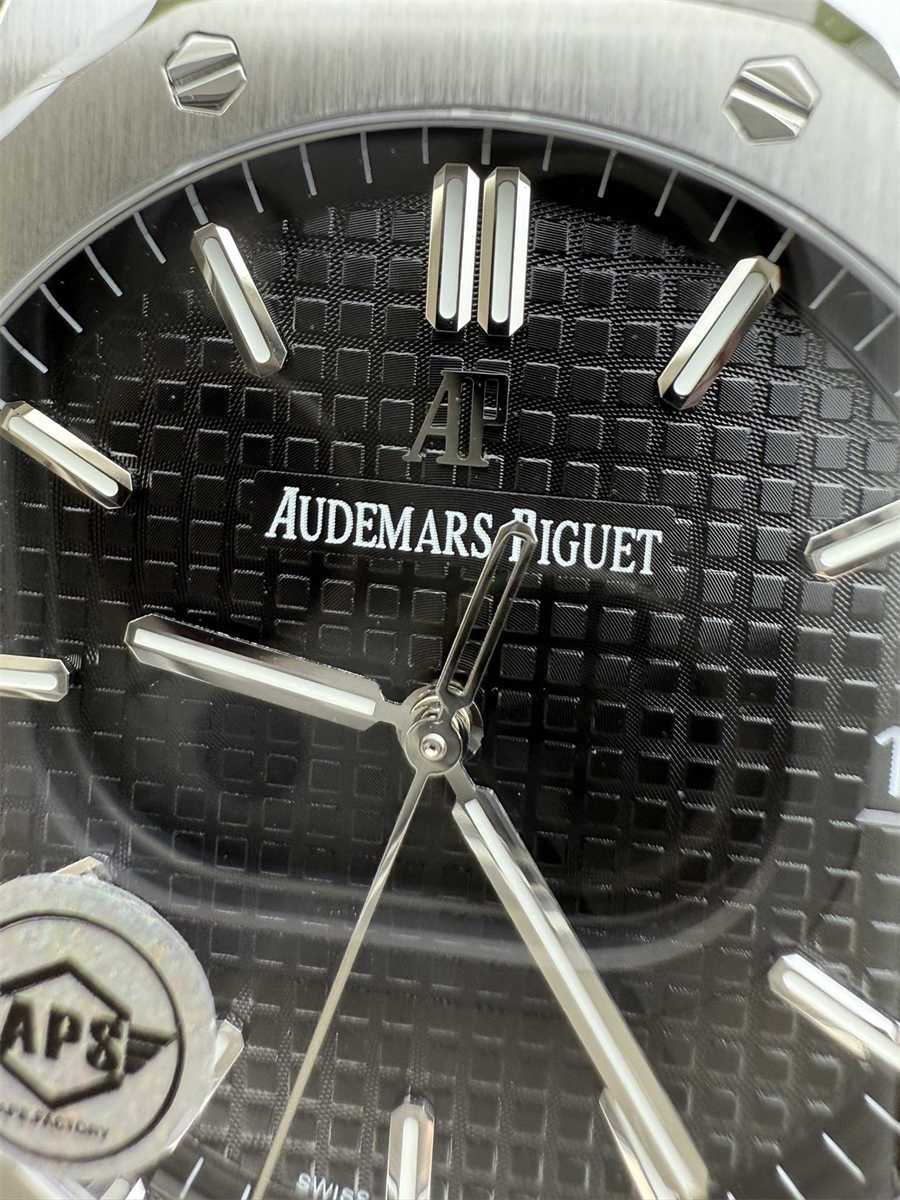 Audemars Piguet 15500ST Replica – APS Factory Royal Oak 41mm Premium Clone - Image 3
