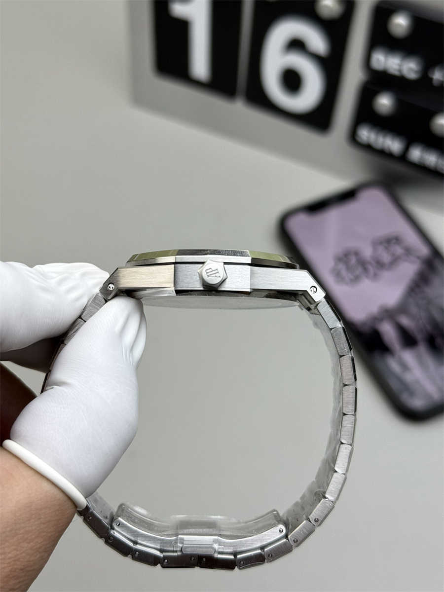 Audemars Piguet 15500ST Replica – APS Factory Royal Oak 41mm Premium Clone - Image 5