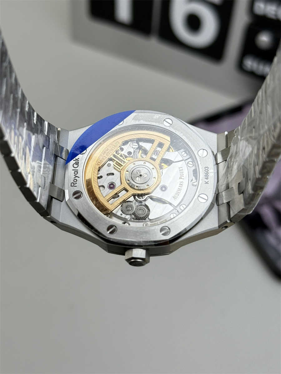 Audemars Piguet 15500ST Replica – APS Factory Royal Oak 41mm Premium Clone - Image 4