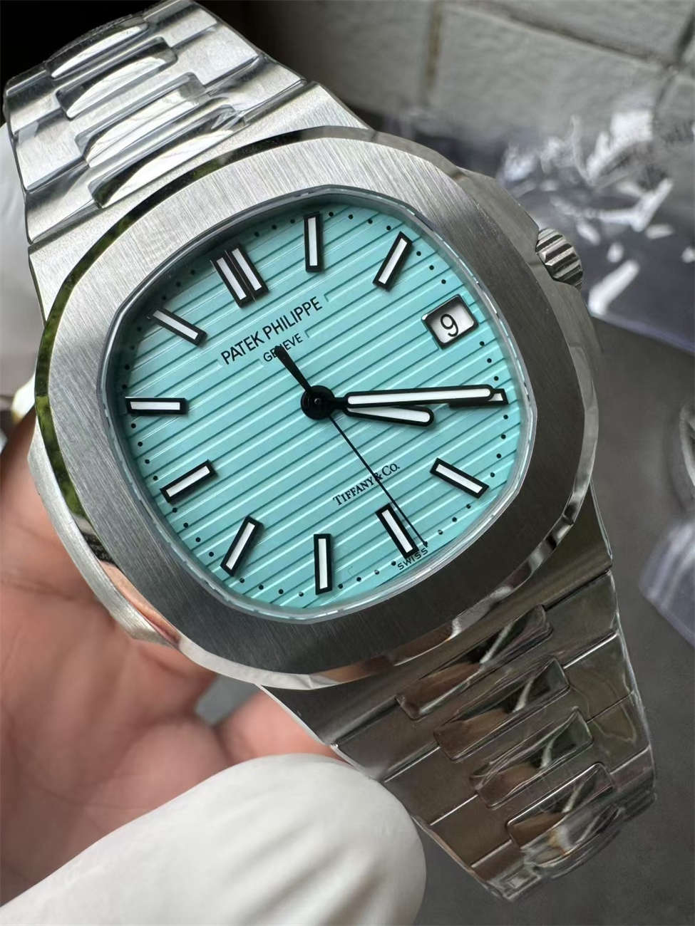 DDF 5711 Tiffany Blue – Best Patek Philippe Nautilus Buy Replica 5711/1A-018 - Image 4