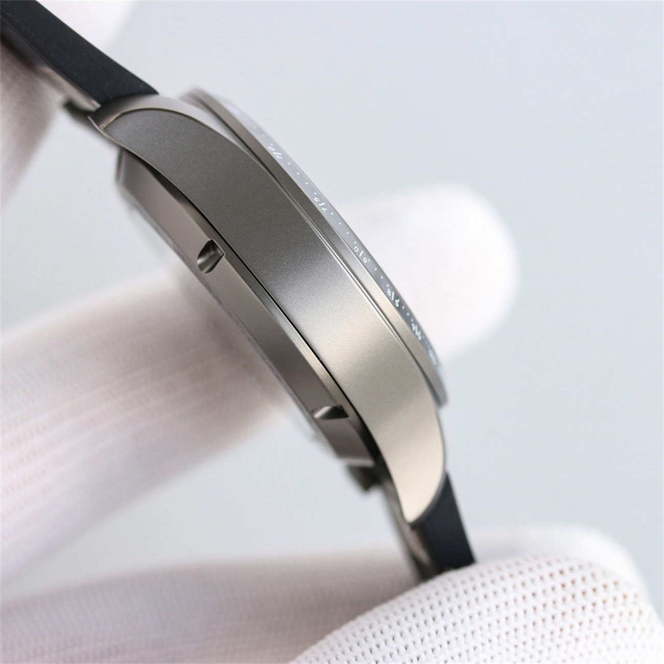 IWC Pilot IW388306 Replica – High Performance Chronograph Ceramic Bezel 41mm - Image 8