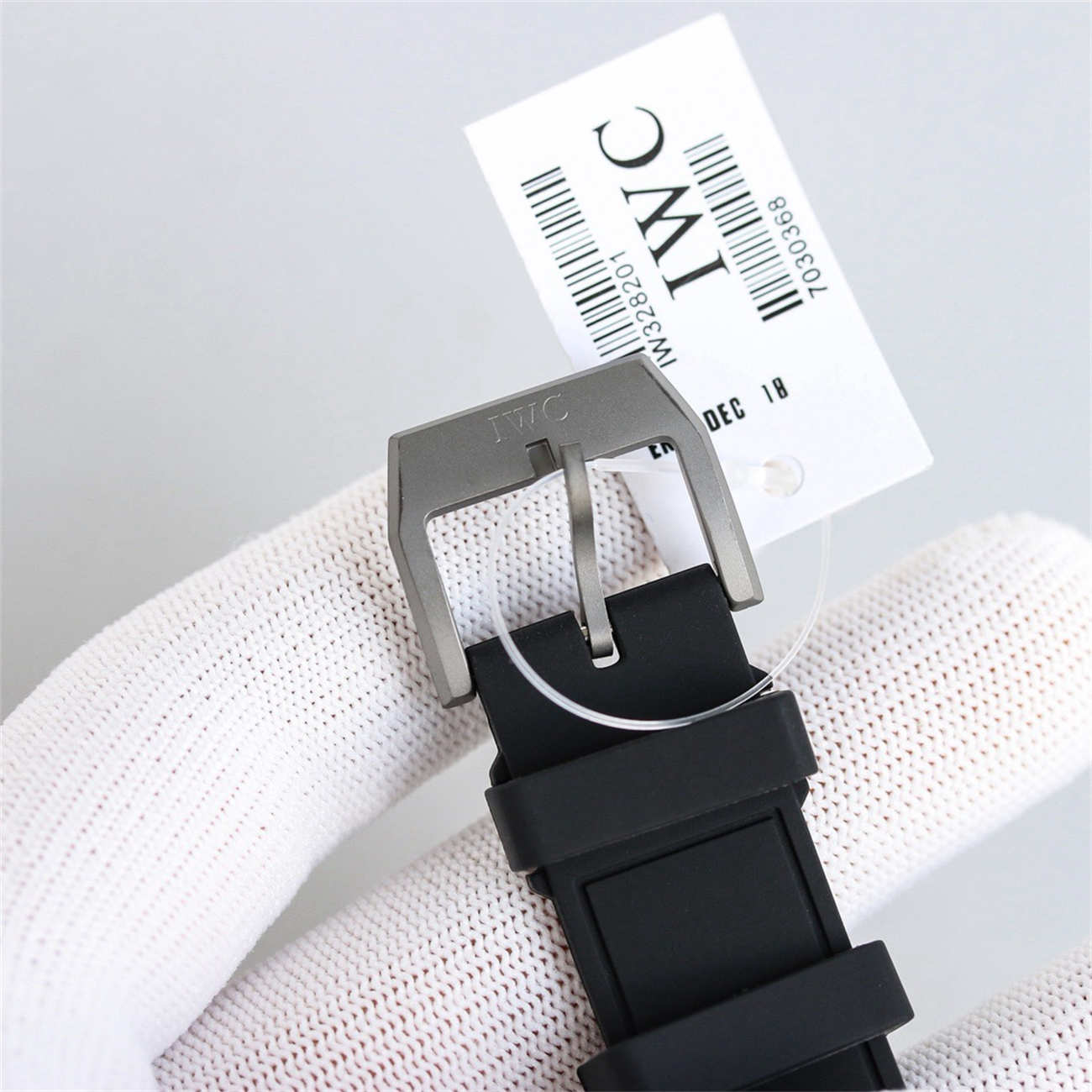 IWC Pilot IW388306 Replica – High Performance Chronograph Ceramic Bezel 41mm - Image 2