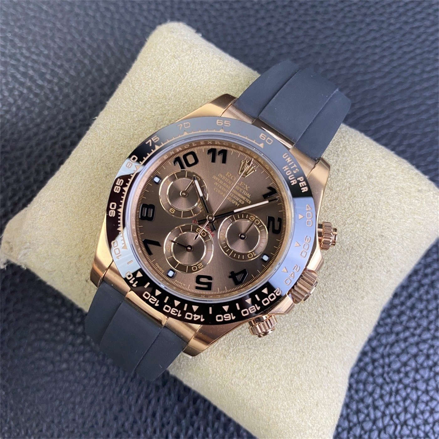 Clean Daytona Rose Gold Replica – Chocolate Dial 116515LN - Image 4