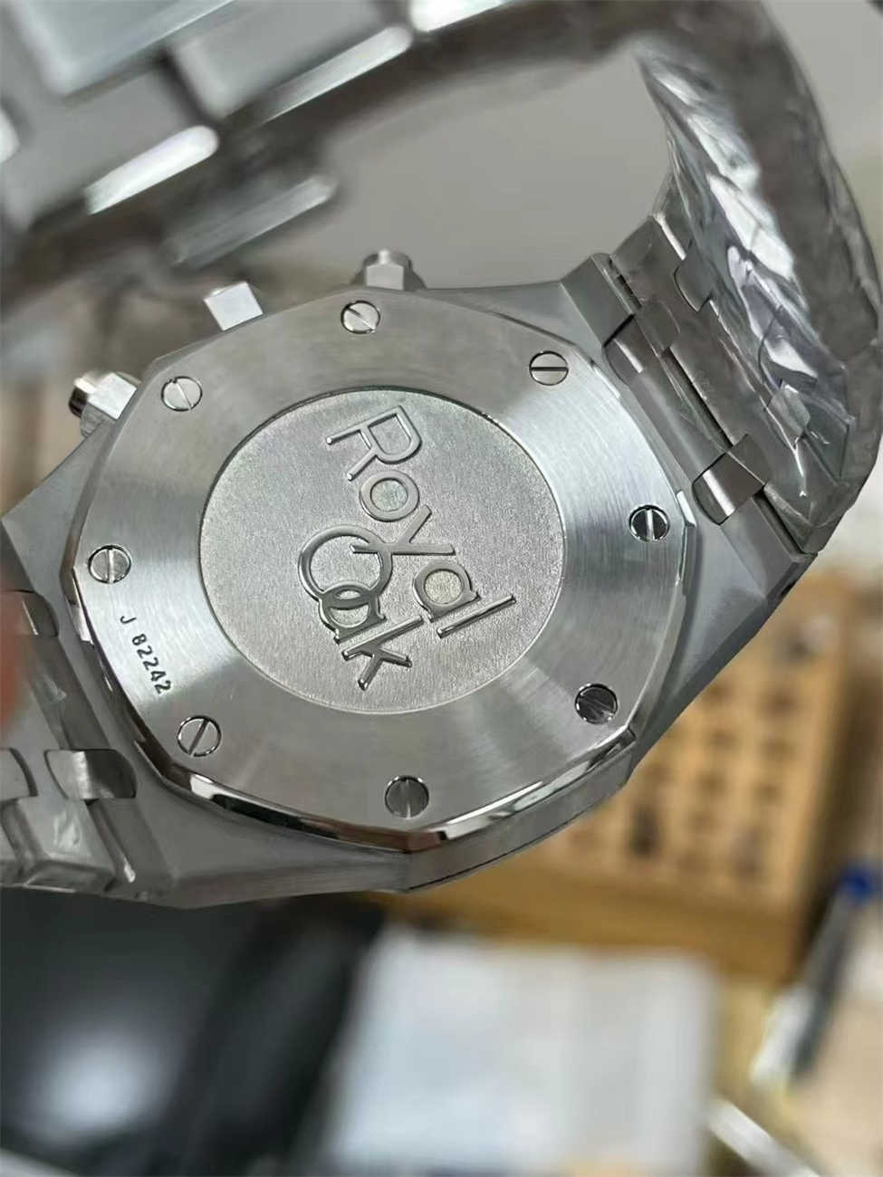 Audemars Piguet Royal Oak Chronograph Replica (APS Factory) – Panda Dial 26331 - Image 4