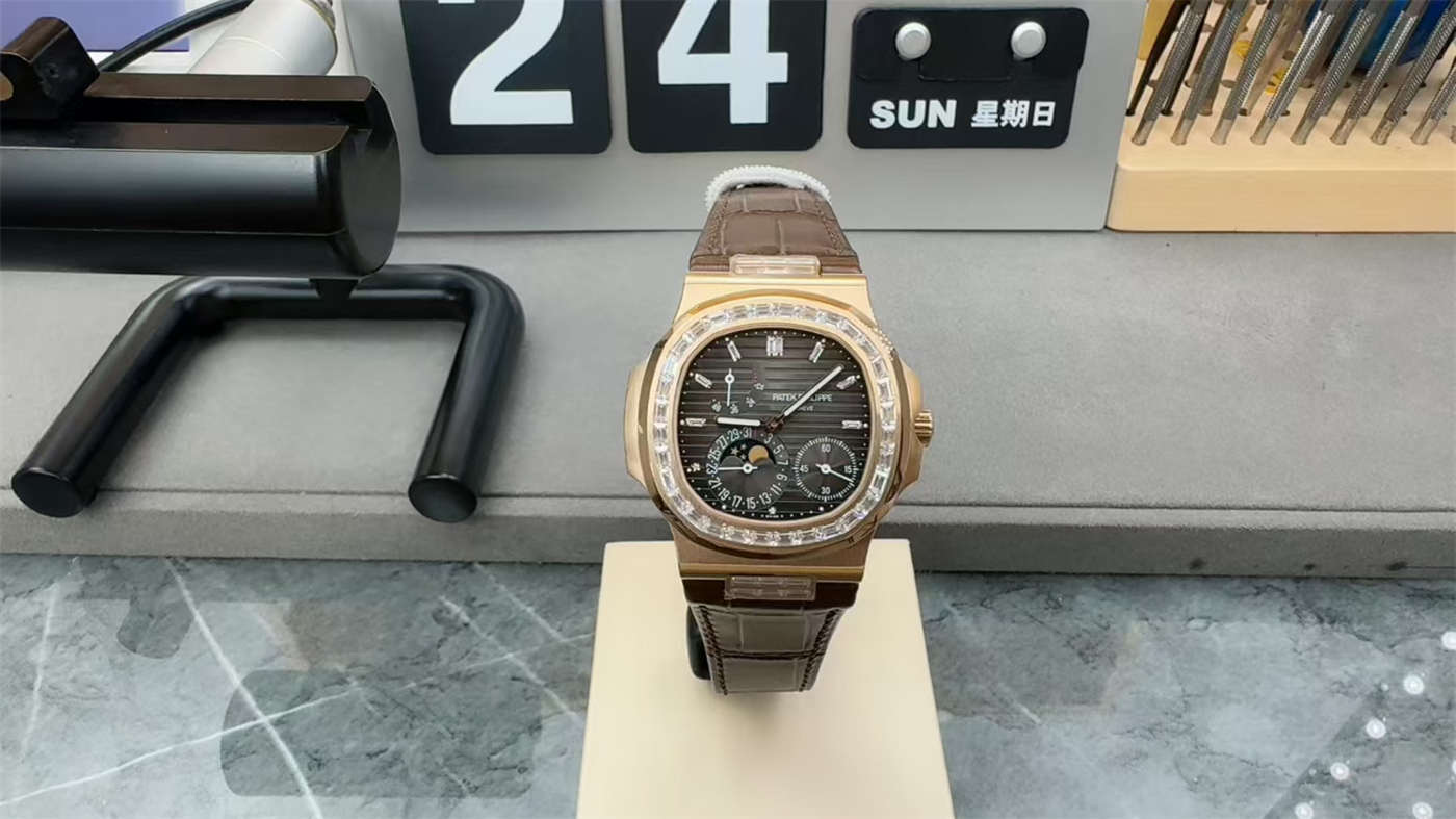 Nautilus 5712GR Diamond Replica – Custom Modified PPF Watch