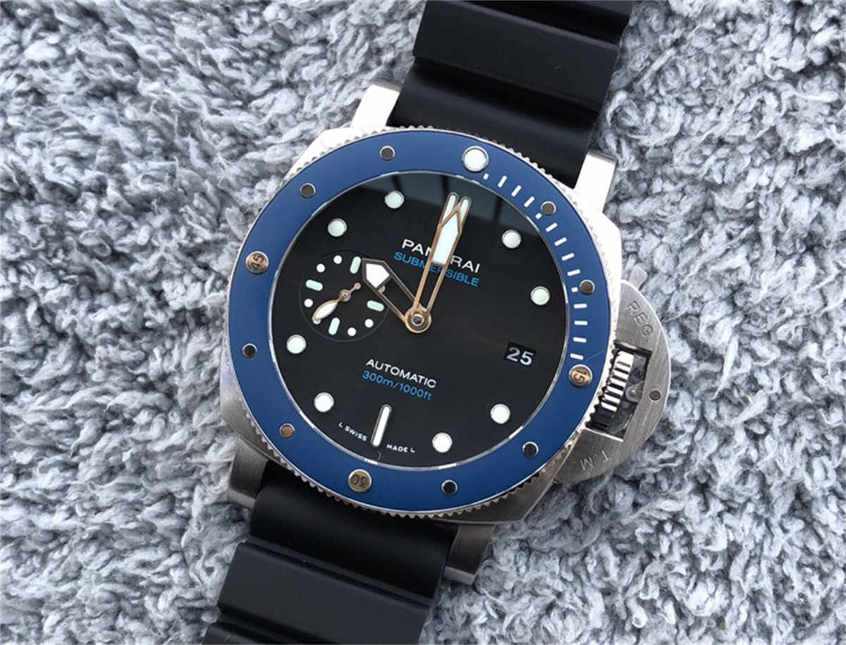 VSF PAM1209 – 42mm Submersible “Small Blue” Replica with Ceramic Bezel - Image 3