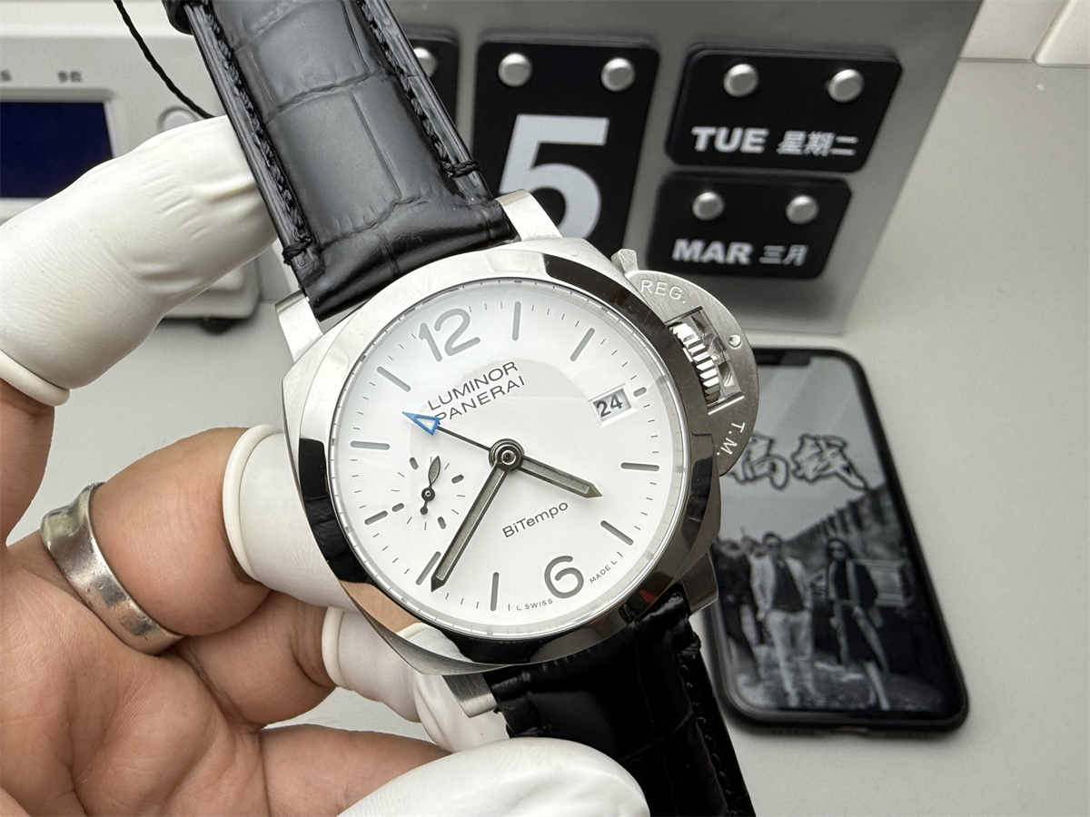 VSF Watches Panerai PAM1367 – 40mm Luminor BiTempo GMT Super Clone with P.900 Movement - Image 5