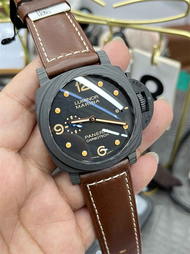 VS Factory PAM00661 – 44mm Luminor 1950 Carbotech-Style Automatic Watch Replica - Image 3