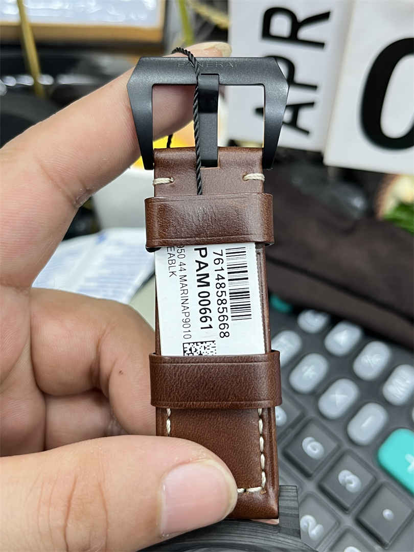 VS Factory PAM00661 – 44mm Luminor 1950 Carbotech-Style Automatic Watch Replica - Image 7