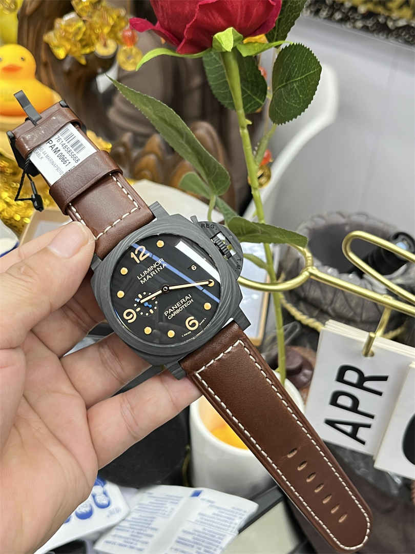 VS Factory PAM00661 – 44mm Luminor 1950 Carbotech-Style Automatic Watch Replica - Image 2