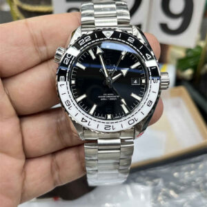 VSF Omega Seamaster 43.5mm – Premium Replica Diver Watch with Master Chronometer Details