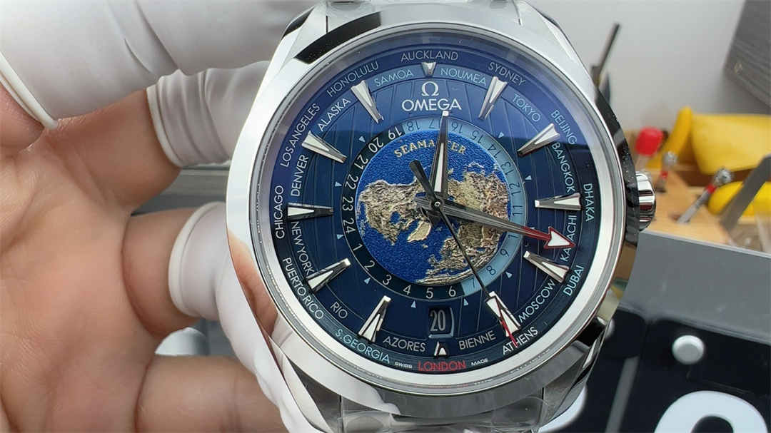 VSF Worldtimer Blue Replica – Stainless Steel Aqua Terra World Time Watch - Image 3