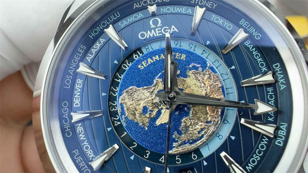 VSF Worldtimer Blue Replica – Stainless Steel Aqua Terra World Time Watch - Image 4