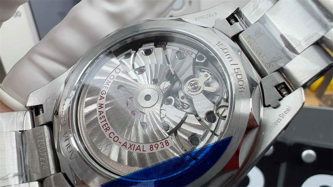 VSF Worldtimer Blue Replica – Stainless Steel Aqua Terra World Time Watch - Image 7