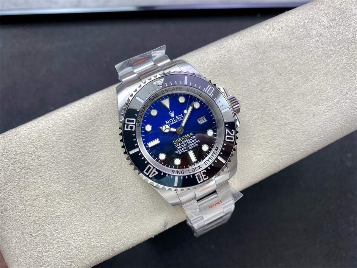 Blue Sea-Dweller Replica – Premium Gradient Blue Dial Diver Watch | 1:1 Super Clone - Image 4