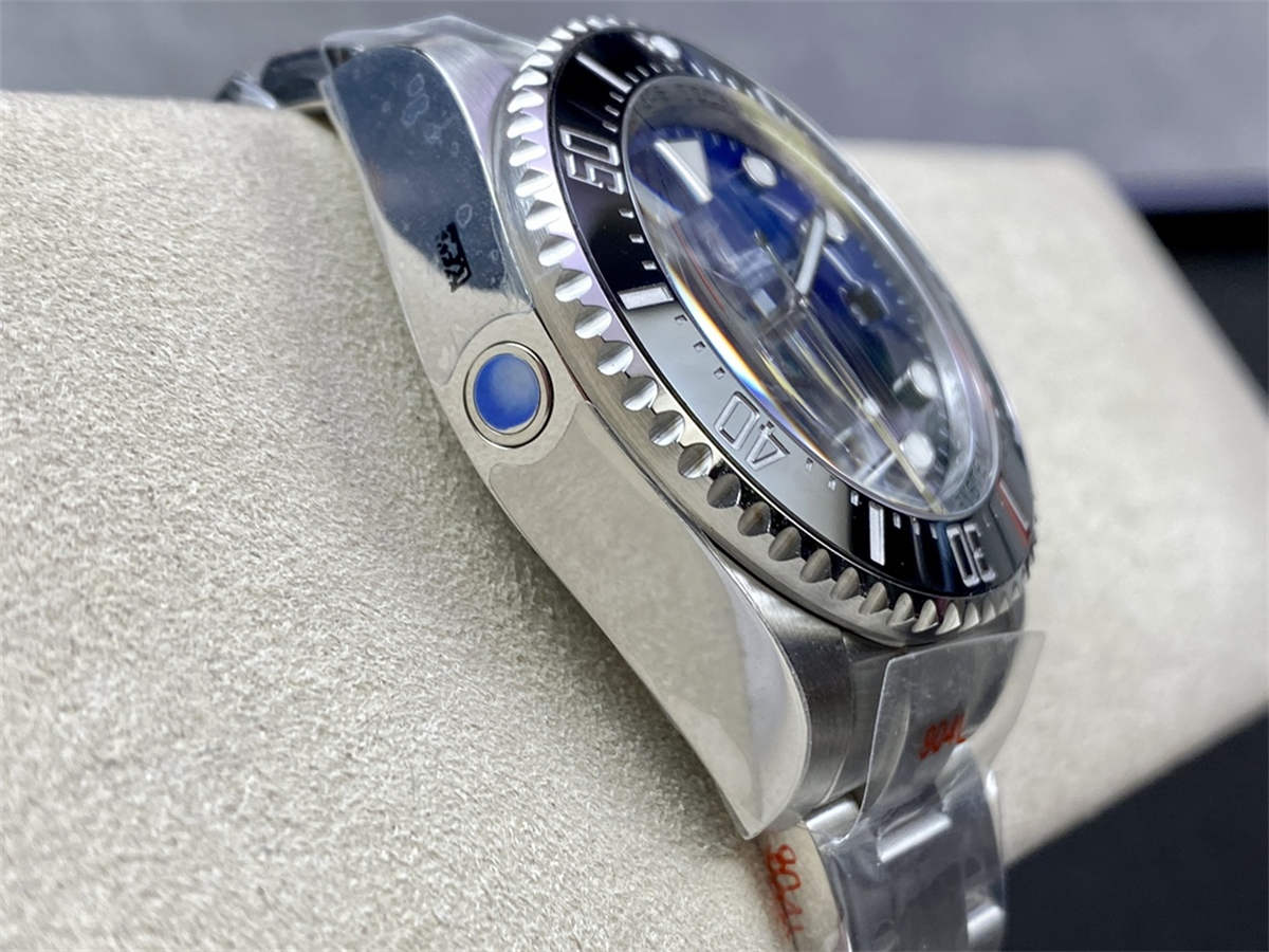 Blue Sea-Dweller Replica – Premium Gradient Blue Dial Diver Watch | 1:1 Super Clone - Image 5