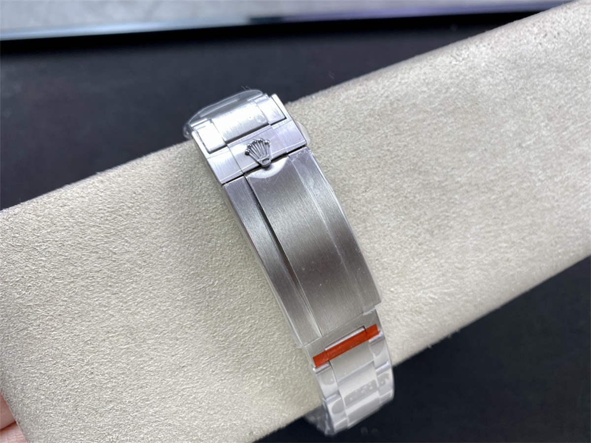 Blue Sea-Dweller Replica – Premium Gradient Blue Dial Diver Watch | 1:1 Super Clone - Image 6