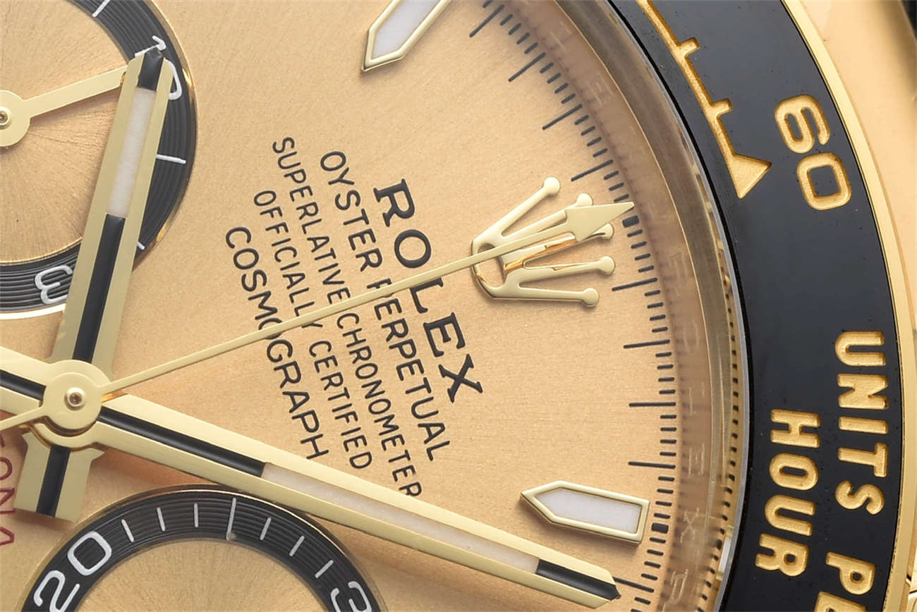 Rolex Daytona 126518LN Replica – 18K Yellow Gold Oysterflex Chronograph - Image 4
