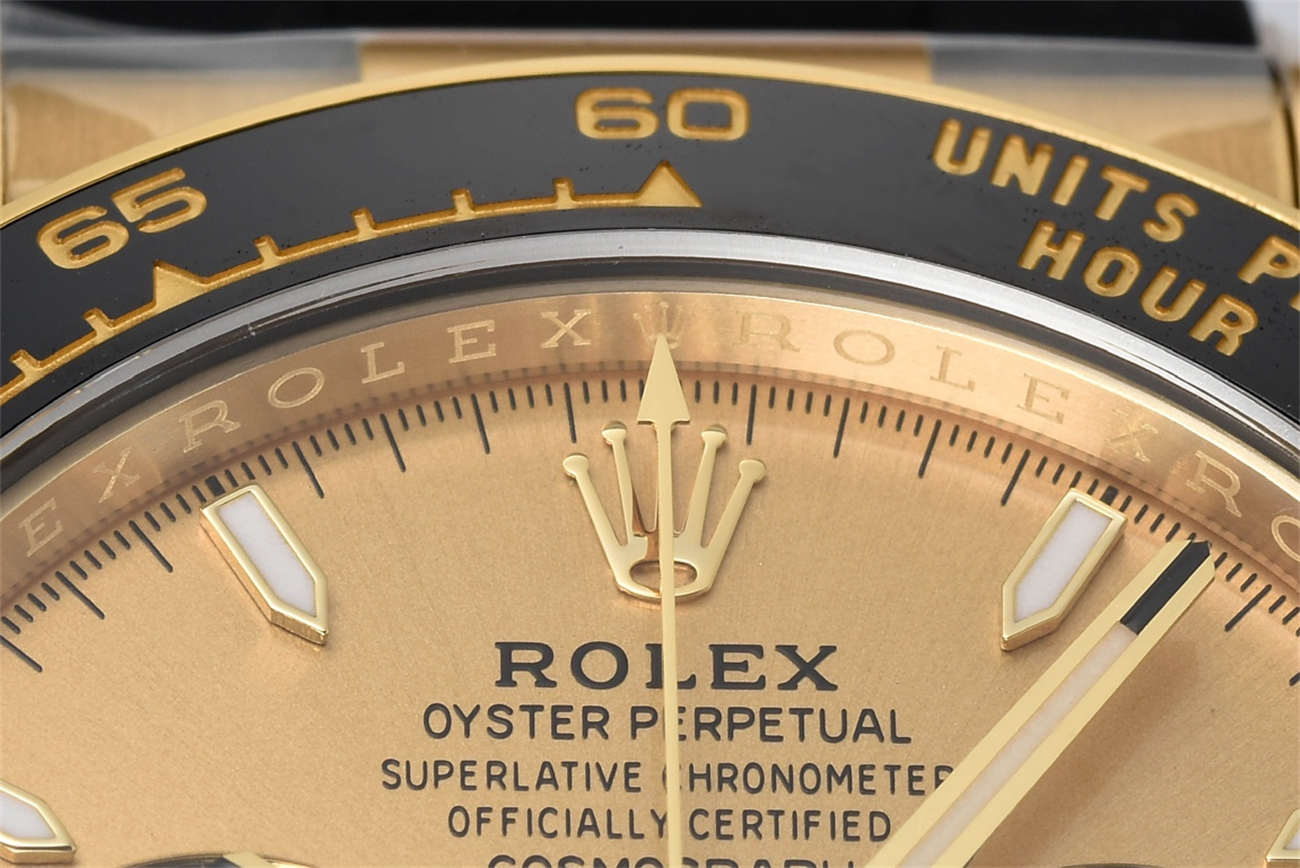 Rolex Daytona 126518LN Replica – 18K Yellow Gold Oysterflex Chronograph - Image 6