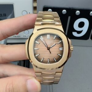 Patek Philippe 5711R Replica – 3K Factory Rose Gold Nautilus with Champagne Gold Dial