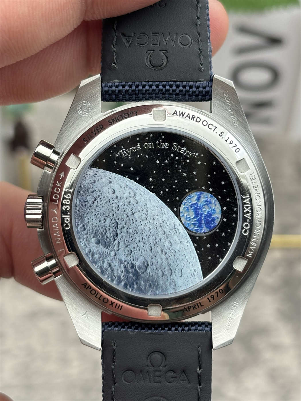 Omega Speedmaster Snoopy Replica 310.32.42.50.02.001 – Silver Snoopy Manual Chronograph 42mm - Image 6