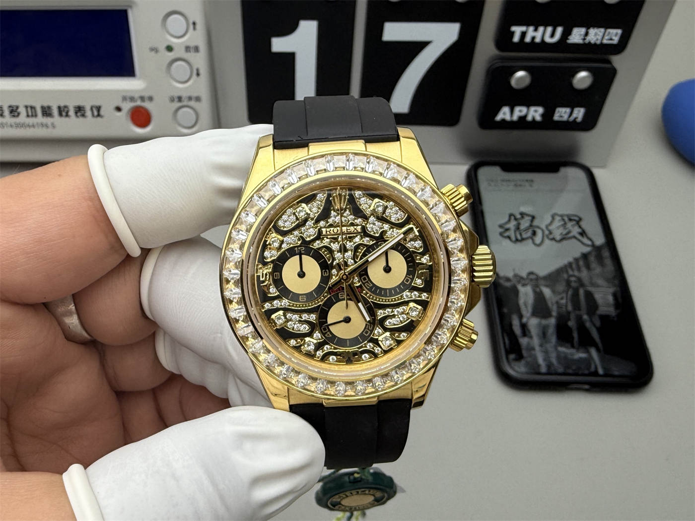 Rolex Daytona 116588 TBR Replica – Custom Diamond Dial Yellow Gold Chronograph