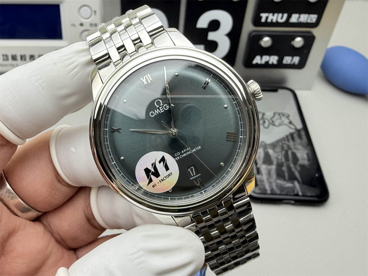 Omega De Ville 434.10.40.20.10.001 Replica – Classic 40mm Dress Watch - Image 2