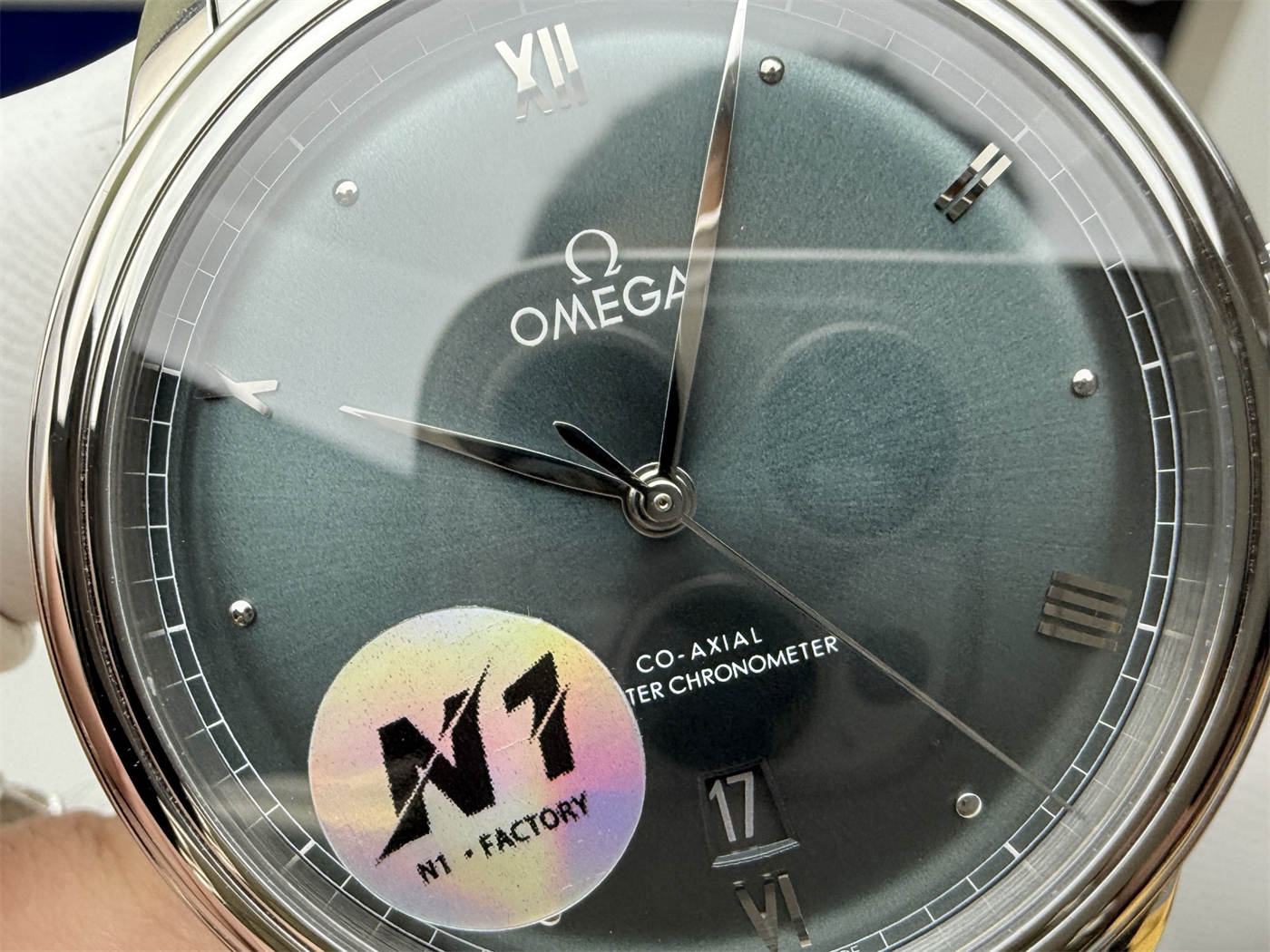 Omega De Ville 434.10.40.20.10.001 Replica – Classic 40mm Dress Watch - Image 4