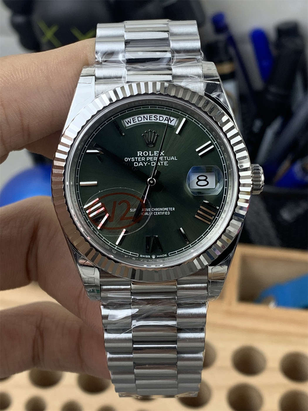 VSF Tungsten Day-Date 40 Olive Green – 228239 White Gold (182g Weighted)