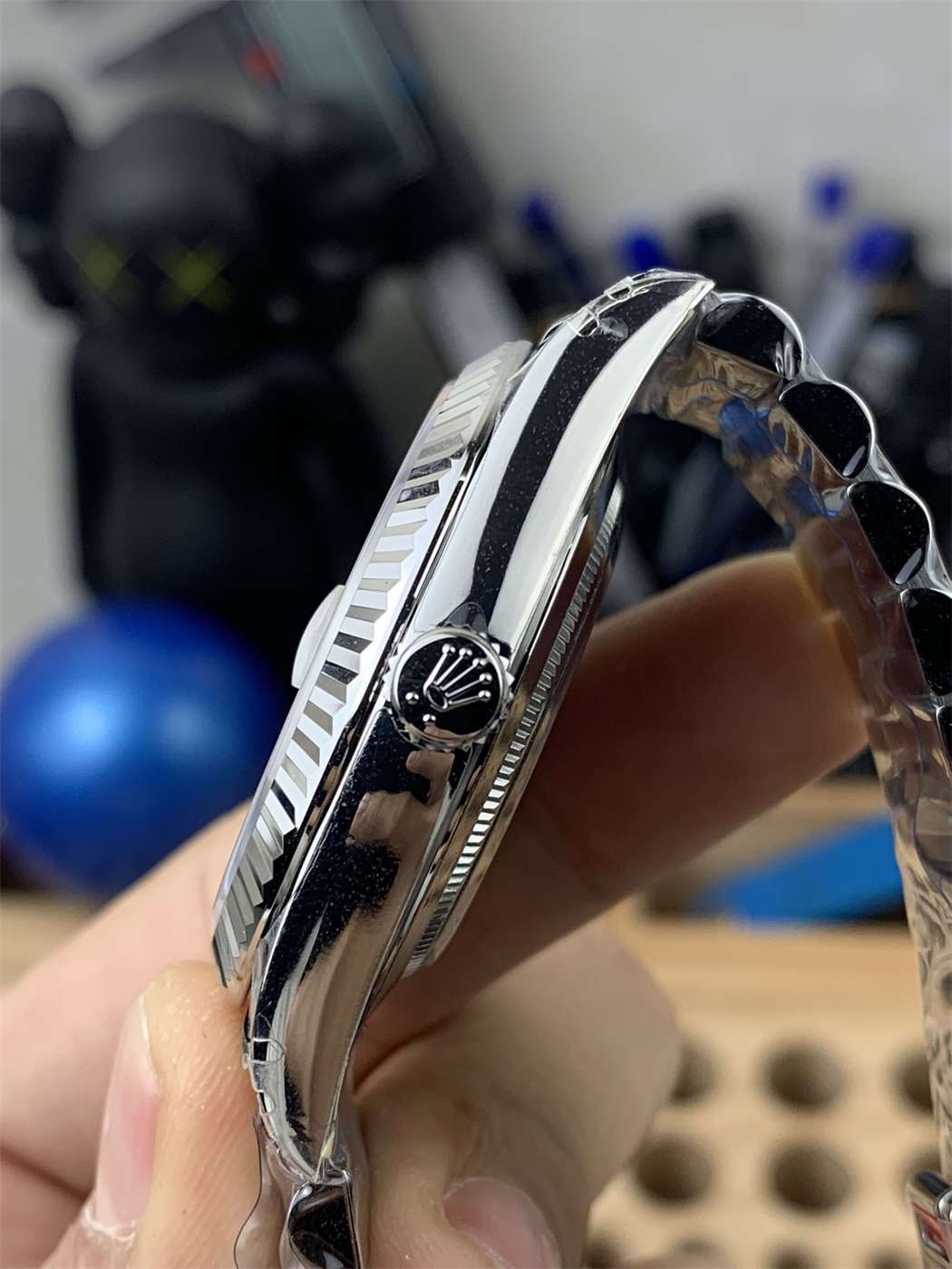 VSF Tungsten Day-Date 40 White Roman – 228239 White Gold (182g Weighted) - Image 6