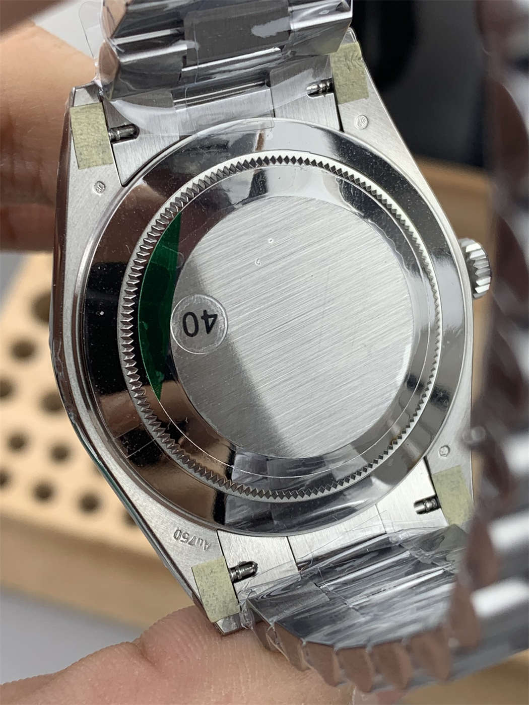 VSF Tungsten Day-Date 40 White Roman – 228239 White Gold (182g Weighted) - Image 4